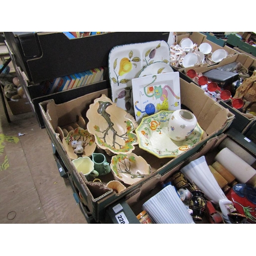 227 - BOX OF MIXED CERAMICS TO INCL CARLTONWARE WOODLAND