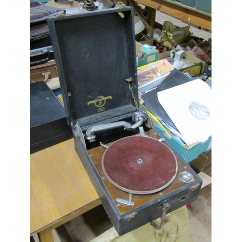 263 - VINTAGE GRAMOPHONE