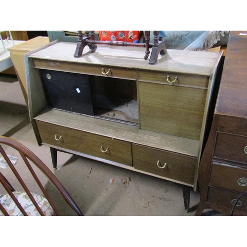 562 - 1970'S SIDEBOARD