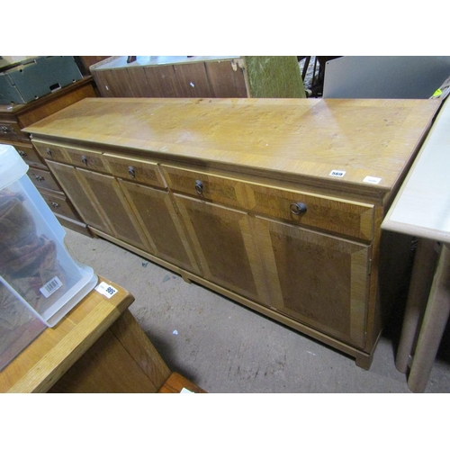 569 - OAK VENEERED SIDEBOARD