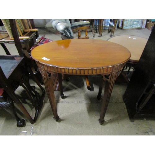 647 - EDWARDIAN MAHOGANY OVAL OCCASIONAL TABLE