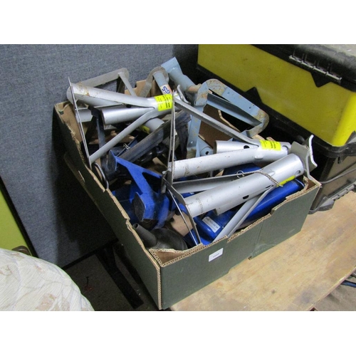 915 - LARGE COLLECTION OF TOOLS TO INCL WATER PUMPS, ETC