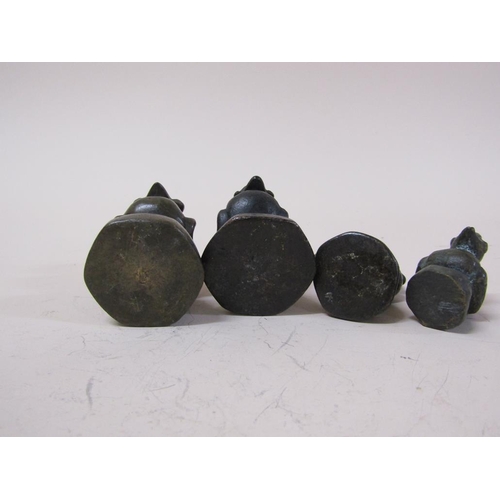 1623 - BOX OF ANTIQUE BRONZE AND OTHER OPIUM WEIGHTS