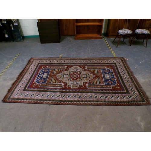 1914 - ORIENTAL DESIGN WOOLLEN RUG
(157cm x 270cm)