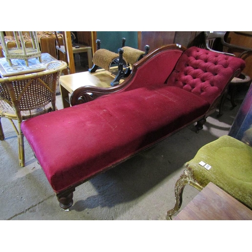 618 - UPHOLSTERED CHAISE