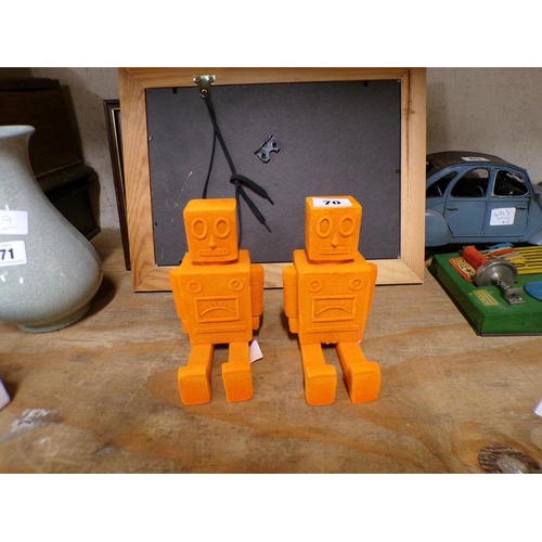70 - PAIR OF ROBOT BOOKENDS