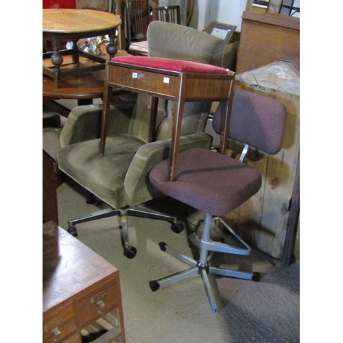 655 - SWIVEL CHAIR, PIANO STOOL, OFFICE CHAIR