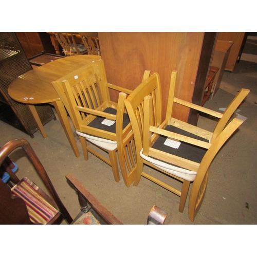 662 - TABLE AND FOUR CHAIRS