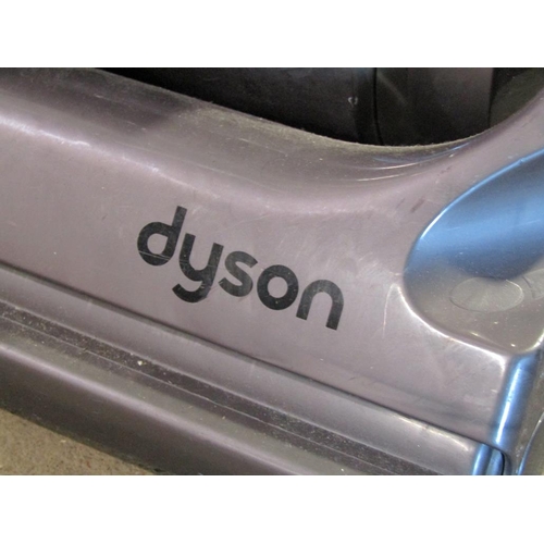 850 - DYSON