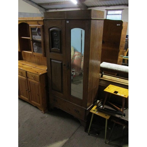 923 - OAK ART NOUVEAU PERIOD WARDROBE