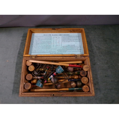 1395 - BOX SET TABLE CROQUET