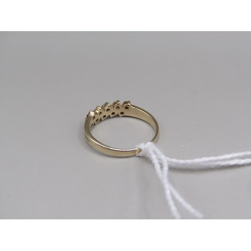 1552 - 9ct GOLD STONE SET RING SIZE J