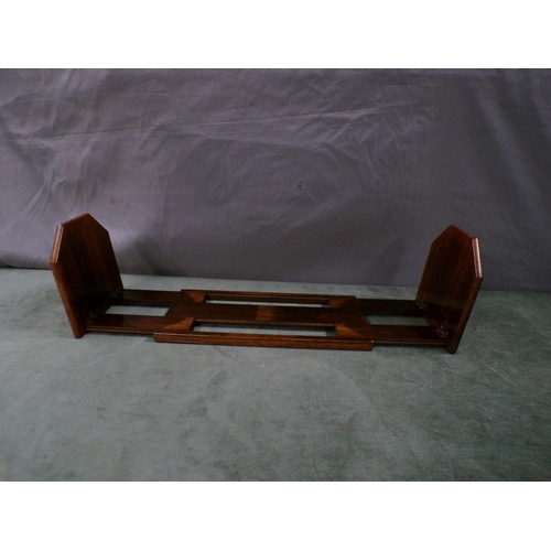 1480 - LATE 19C/EARLY 20C TUNBRIDGE WARE ADJUSTABLE BOOK STAND, 34CM L CLOSED