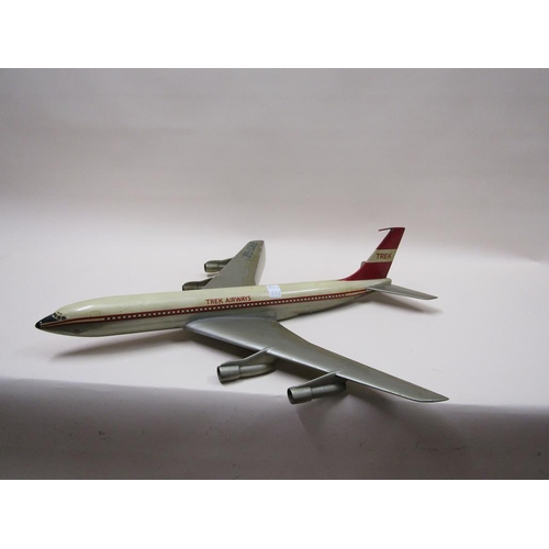 1322A - MODEL PLANE - TREK AIRWAYS