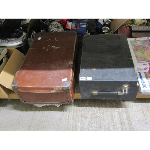 487 - LEATHER CASE WITH GRAMOPHONE RECORDS; RECORD PLAYER