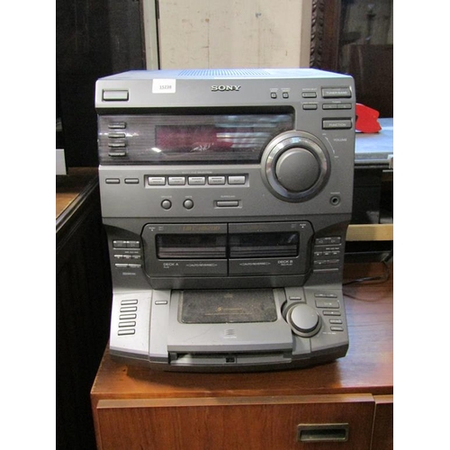 580 - SONY STEREO