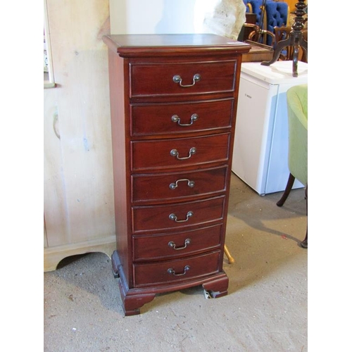 598 - MAHOGANY PEDESTAL CHEST