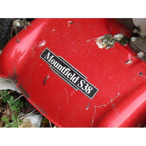 1075 - MOUNTFIELD PETROL MOWER