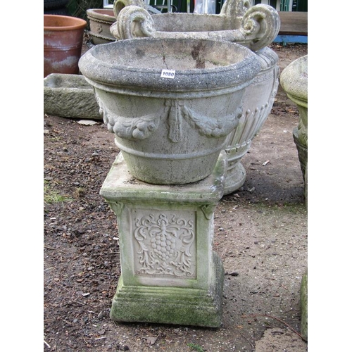 1080 - CONCRETE GARDEN POT AND STAND