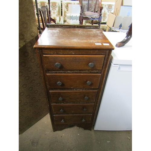 621 - OAK PEDESTAL CHEST