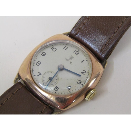 1519 - GENTS 9ct GOLD TUDOR WATCH ON BROWN LEATHER STRAP