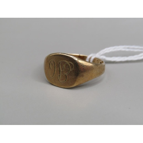 1590 - 9ct GOLD ENGRAVED SIGNET RING SIZE N 2.5g