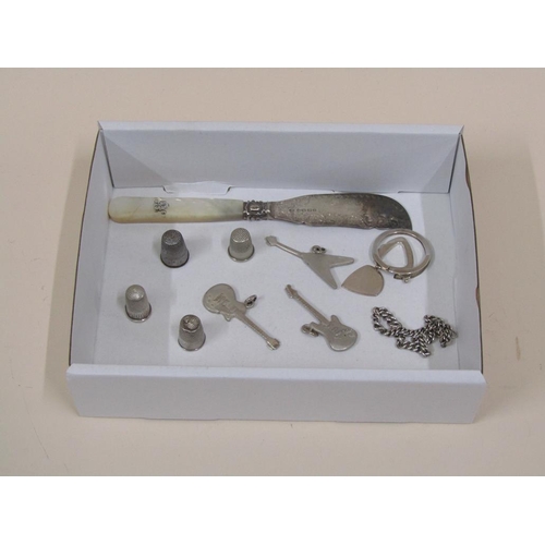 1690 - SILVER MOTHER OF PEARL HANDLED KNIFE, THIMBLES, GUITAR PENDANT, ETC