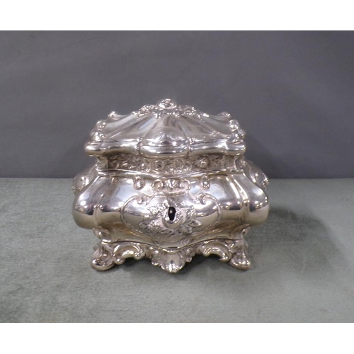 1709 - CONTINENTAL SILVER CASKET WITH FLORAL DECORATION 10ozt