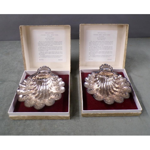 1725 - PAIR OF SILVER CHASED SHELL SWEET DISHES, AFTER PAUL LARAMIE , MAKERS MARKS DAVID HOLLANDER & SONS, ... 