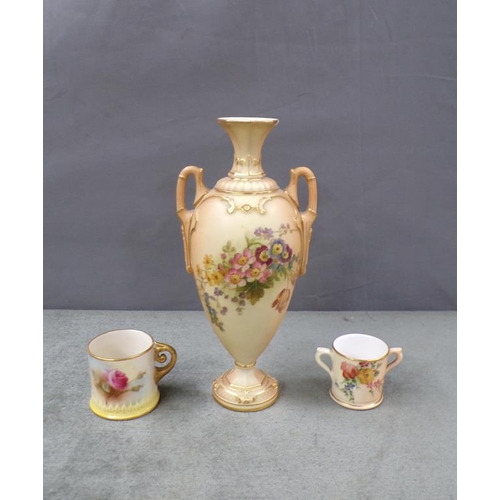 1786 - ROYAL WORCESTER BLUSH IVORY VASE, 17.5CM H; TWO MINIATURE TANKARDS