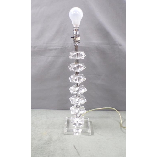 1866 - LUCITE TABLE LAMP, 55CM H