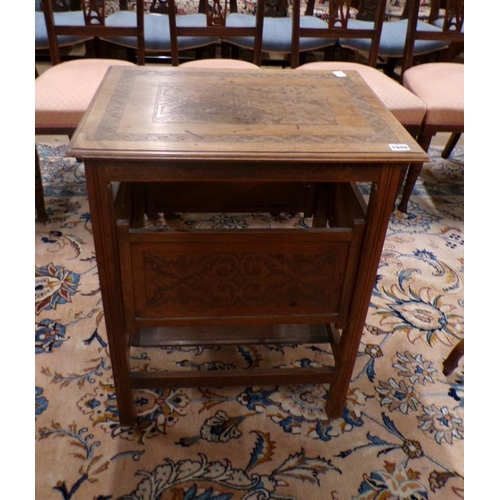 1948 - EDWARDIAN PERIOD WALNUT TEA TABLE WITH FOLDING SIDE FLAPS 59 x 71 cms