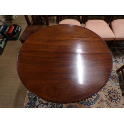 1949 - LATE GEORGIAN MAHOGANY CIRCULAR FOLD OVER TEA TABLE 91cms W