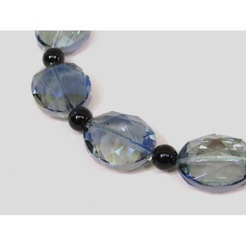 1667 - MAGNETIC STONE SET CRYSTAL NECKLACE