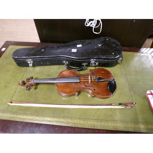 1421 - VIOLIN IN CASE - 60.5cms