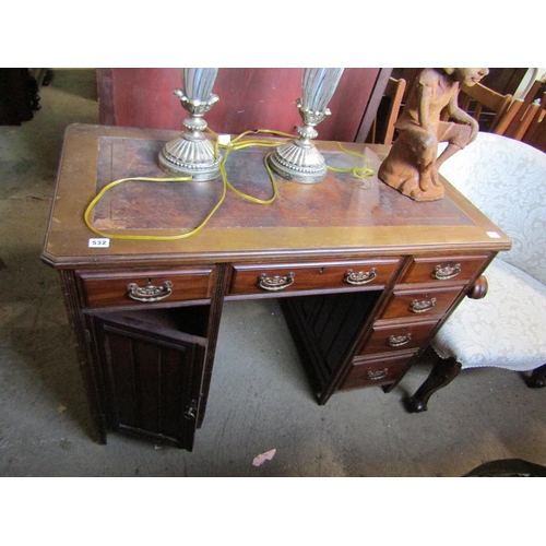 532 - VICTORIAN DESK