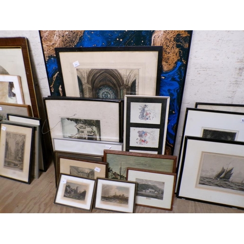 164 - QTY OF FRAMED PRINTS AND ENGRAVINGS