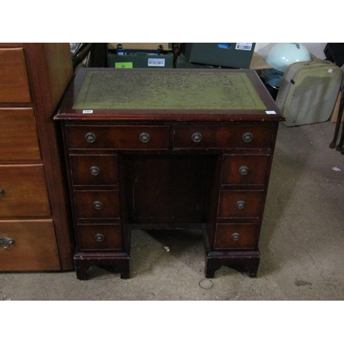 685 - REPRODUCTION LEATHER TOP DESK