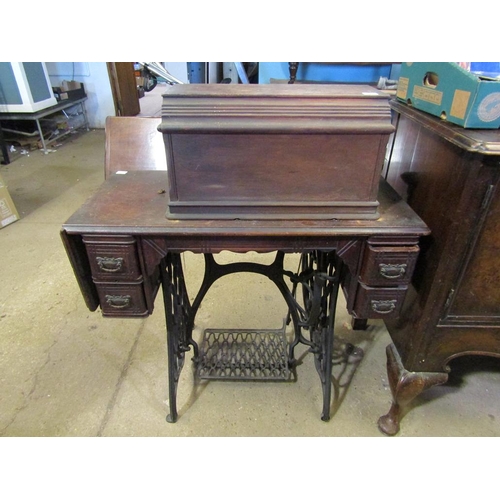 929 - VINTAGE TREADLE SEWING MACHINE