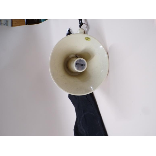 1331 - MEGAPHONE, 26CM H