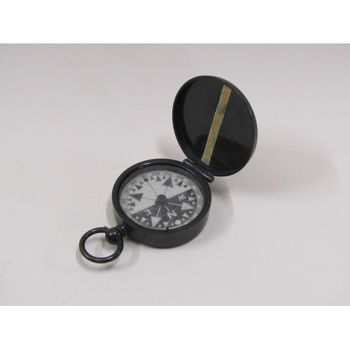 1494 - POCKET COMPASS IN LEATHER CASE