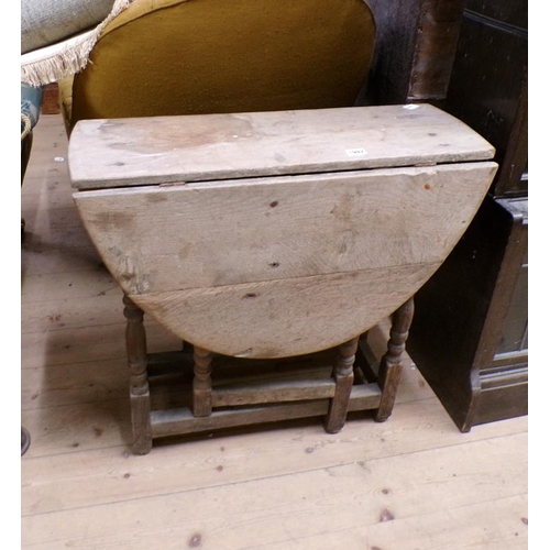 1997 - 1930s OAK GATELEG TABLE