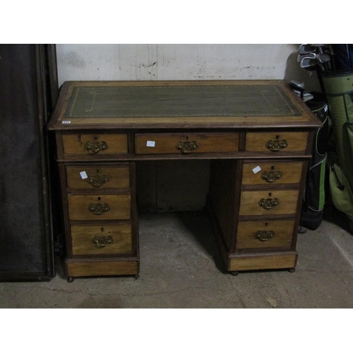 647 - VICTORIAN LEATHER TOP DESK - 108 w x 74.5 h x 62.5 d cms