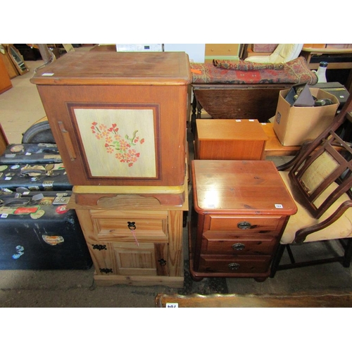 727 - TWO PINE BEDSIDE CUPBOARDS AND A CHEST