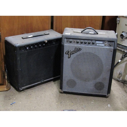 750 - AMPLIFIER AND A FENDER SPEAKER