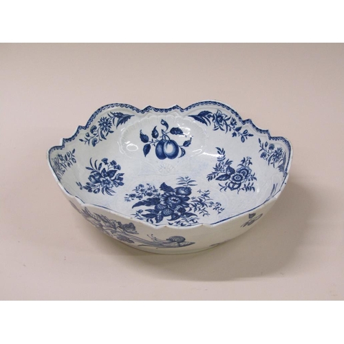 188 - An 18c Royal Worcester first period blue and white bowl decorated in pinecone pattern, the bowl moul... 