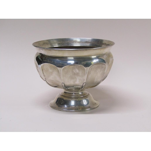 142 - An Edwardian silver rose bowl of lobed facet form, supported on a circular domed base, presentation ... 