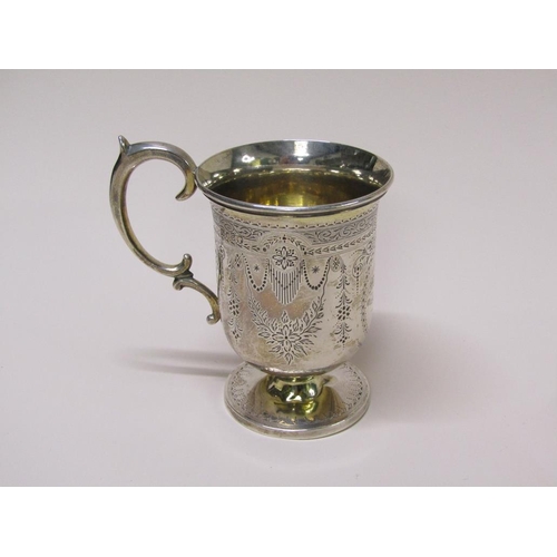 120 - A Victorian silver tankard with double scroll handle, London 1873, 4.7ozt, 10cm h.