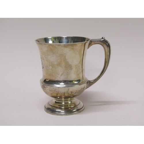 121 - An Edwardian silver tankard, Birmingham 1908, 4.2ozt, 10cm h.