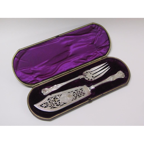 129 - A pair of silver fish servers, London 1877, server 31cm l, fork 24cm l, 8.3ozt total, in box.